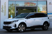 Peugeot 5008 1.8 AT, 2024